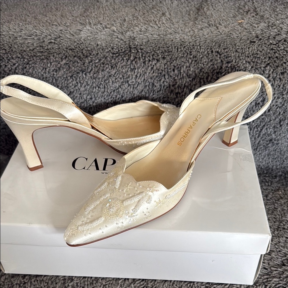 Caparros Women's Cream Slingback Heels